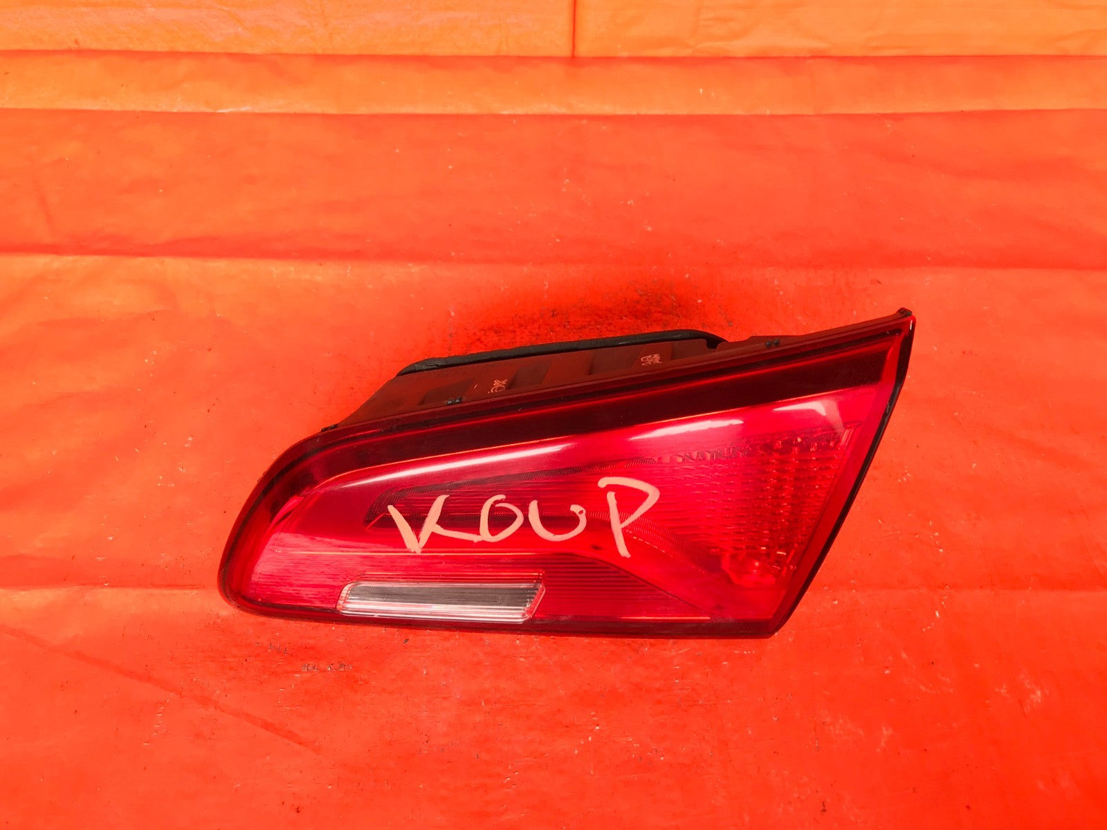 OEM 2016 16 KIA FORTE KOUP SX 2D COUPE PASSENGER RIGHT INNER TRUNK TAIL LIGHT4