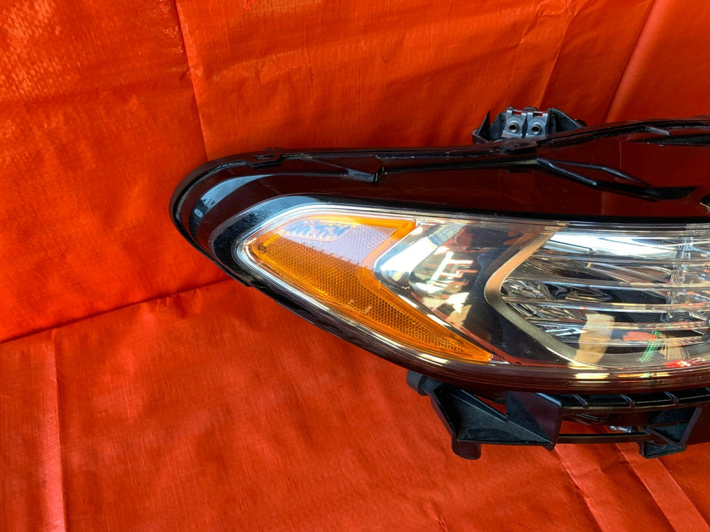 OEM 2014 2015 2016 FORD FUSION   PASSENGER RIGHT HEADLIGHT HEADLAMP   HALOGEN7