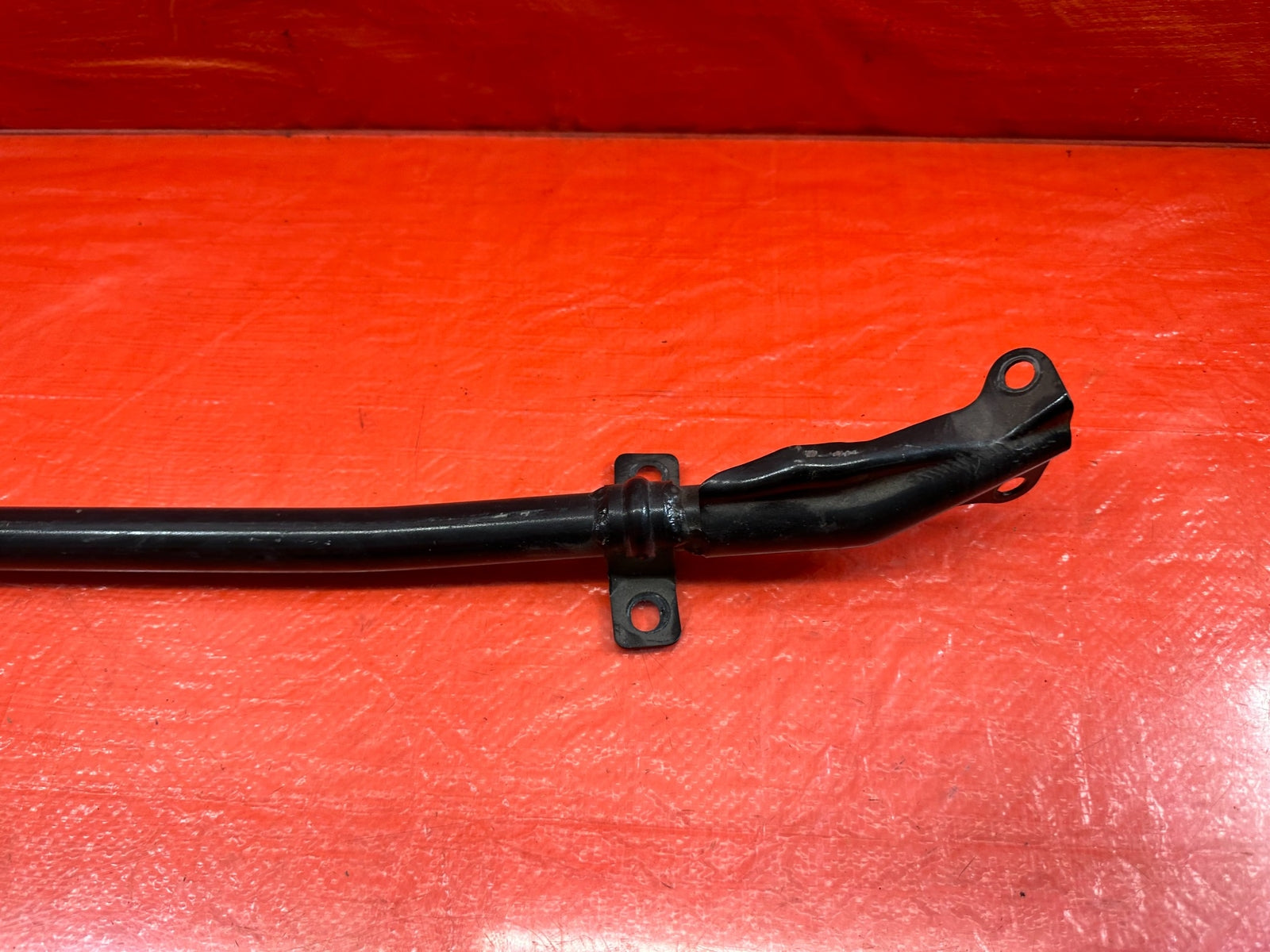 04 09 HONDA S2000   REAR CHASSIS BAR / REAR SHOCK TOWER BAR   OEM FACTORY #1975