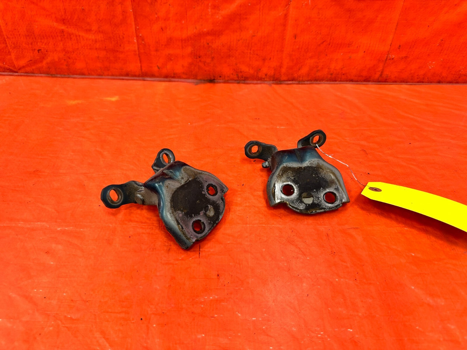 93 97 HONDA DEL SOL   PASSENGER RIGHT FRONT DOOR HINGE SET UPPER LOWER   OEM 2954