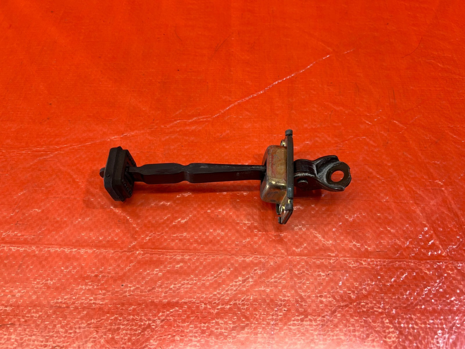 02 06 ACURA RSX   DRIVER LEFT   DOOR CHECKER HINGE ARM STOPPER   OEM #1724