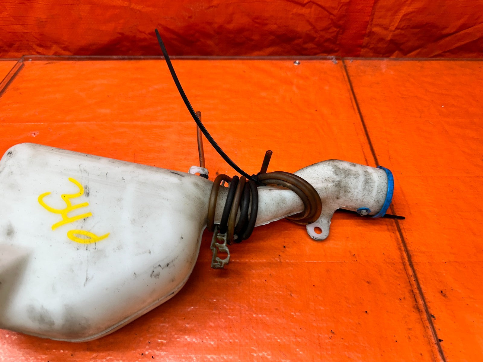 94-01 ACURA INTEGRA WINDSHIELD WASHER FLUID RESERVOIR TANK HOSES OEM #3406