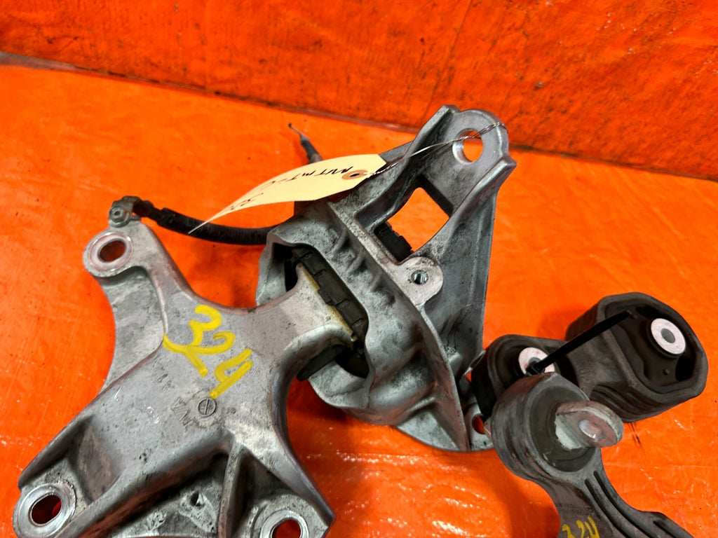 18 22 HONDA ACCORD 1.5L   GENUINE OEM FACTORY HONDA BRANE MOTOR MOUNTS 3 PC #3248