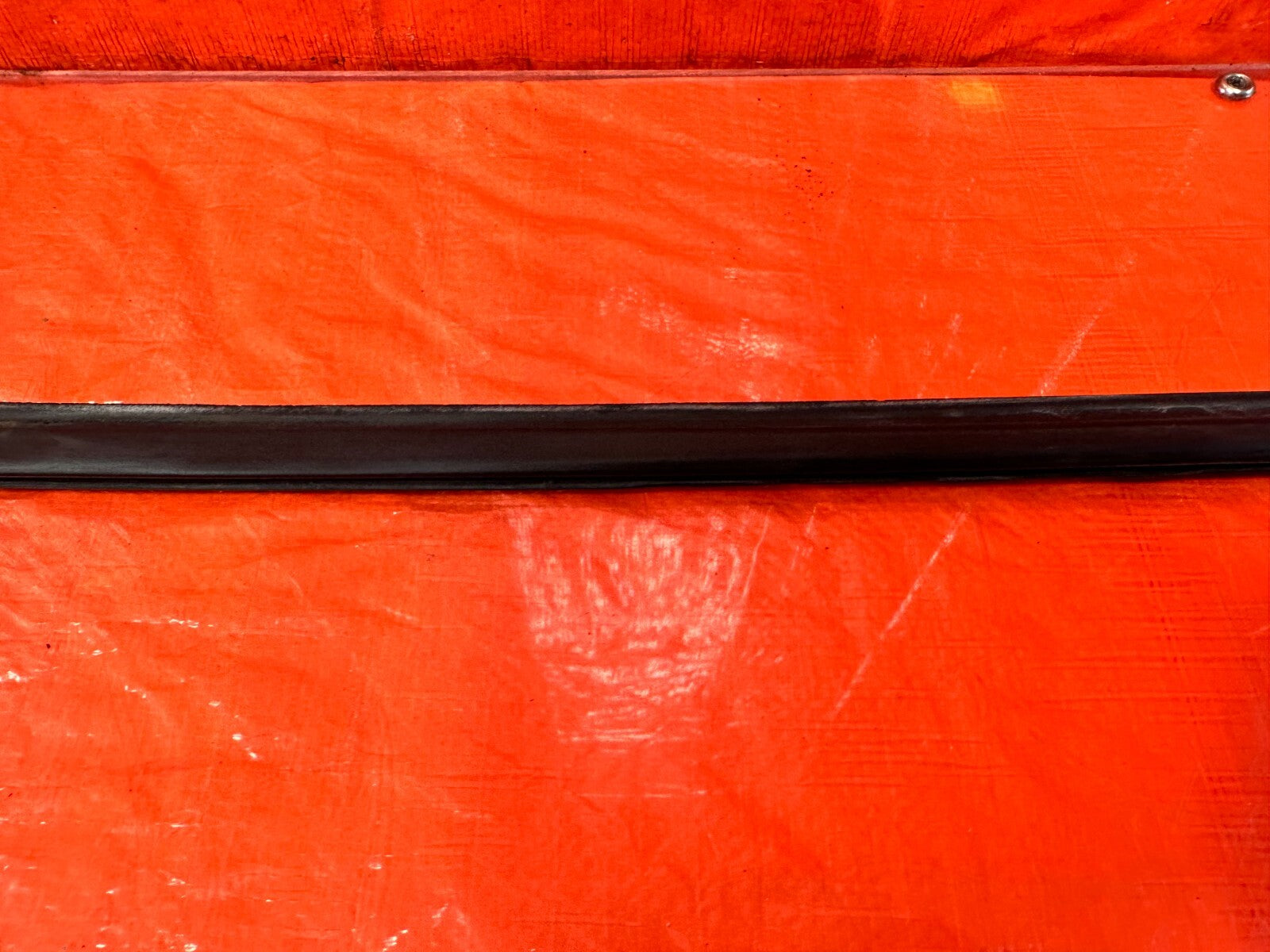 88 89 HONDA CRX   DRIVER LEFT UPPER TOP OF THE DOOR WEATHER STRIP OEM #2774