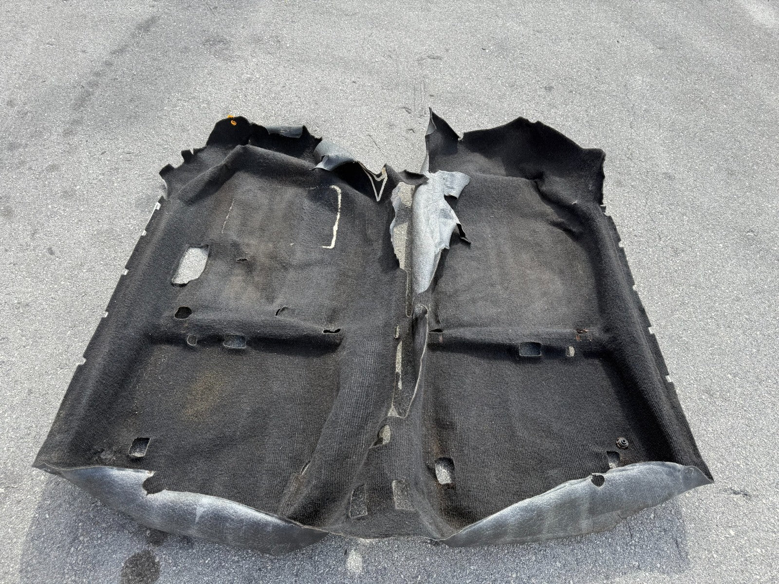 93 97 HONDA DEL SOL   INTERIOR FLOOR CARPET RUG MAT   BLACK IN COLOR   OEM #2957