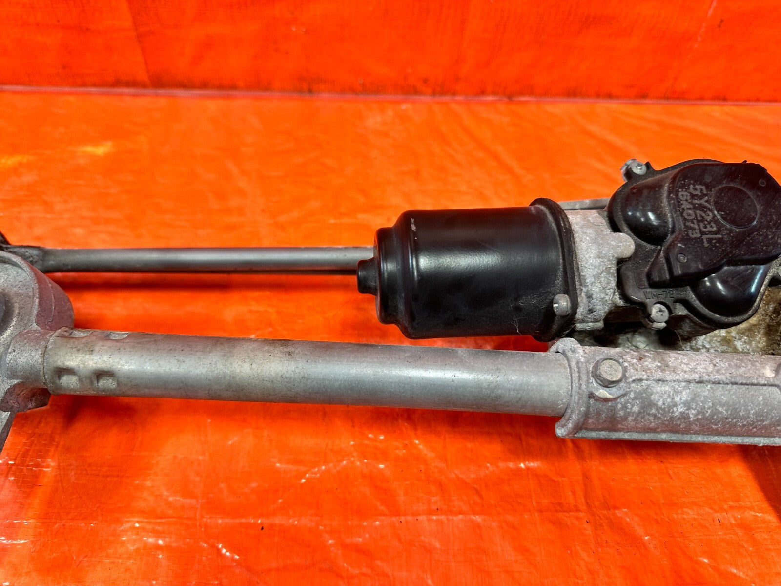 04 08 ACURA TSX   WINDSHIELD WIPER MOTOR W/ LINKAGE   OEM FACTORY #2758