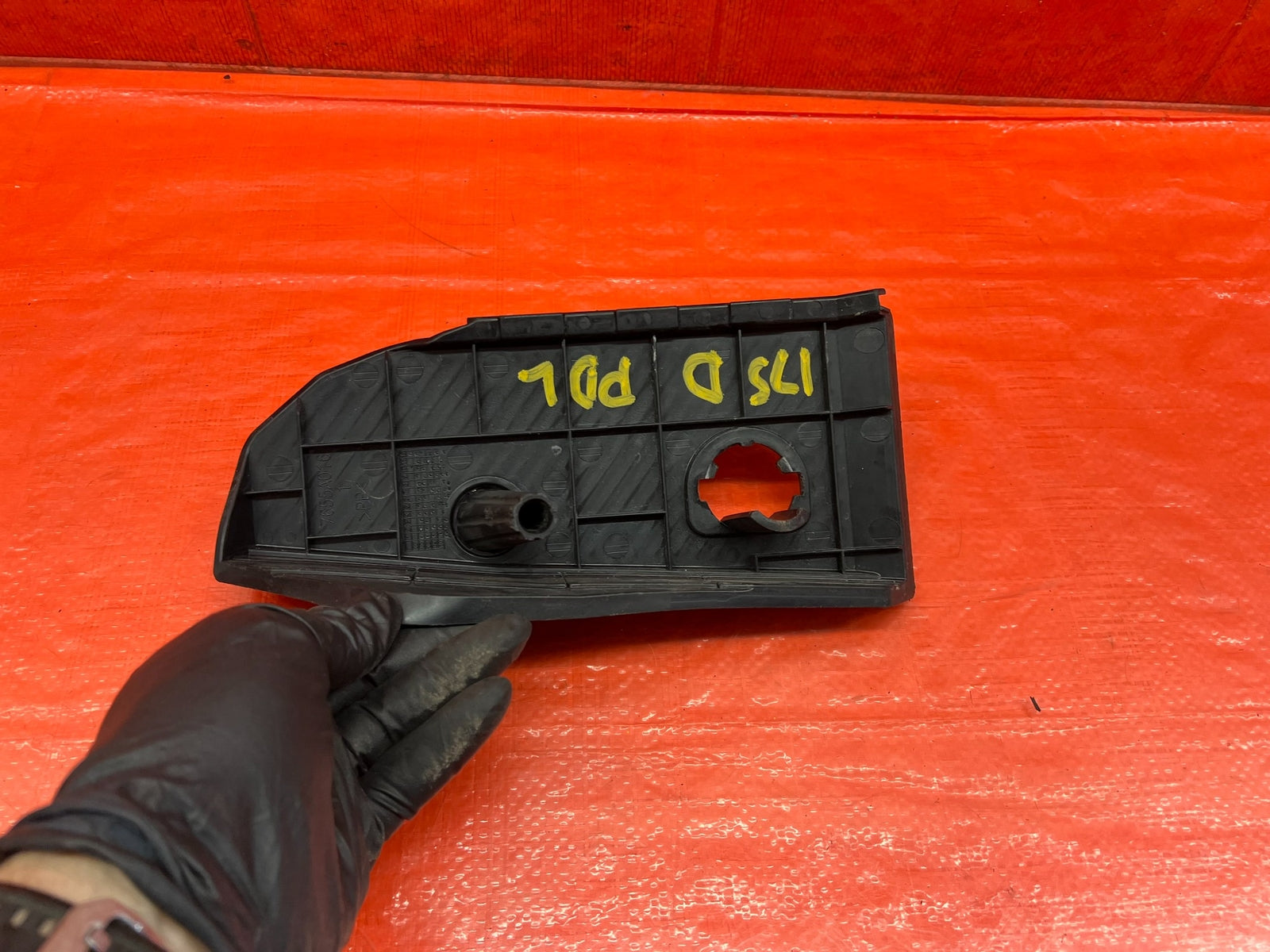 08 15 LANCER EVOLUTION X EVO 10   DEAD PEDAL / FOOT REST   OEM FACTORY #1757