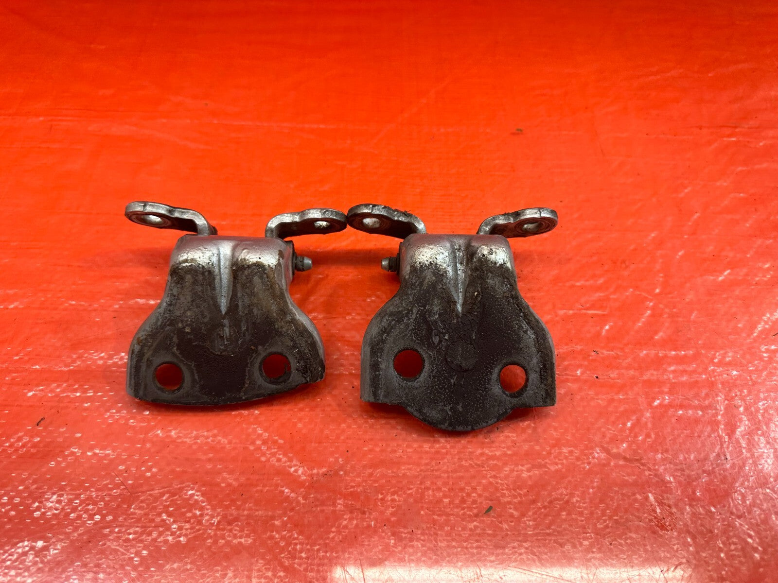 92 00 HONDA CIVIC SEDAN   DRIVER LEFT REAR   DOOR HINGE SET UPPER LOWER OEM #19512
