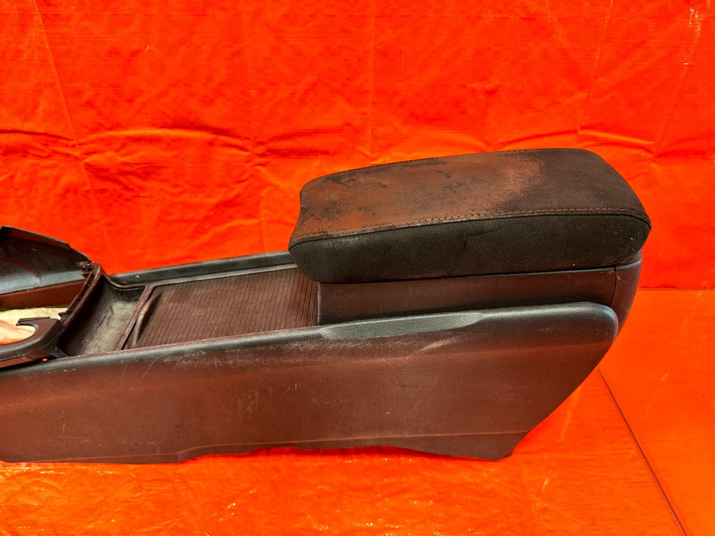 06 11 HONDA CIVIC SI   ARM REST / CENTER CONSOLE STORAGE COMPARTMENT   OEM #2648