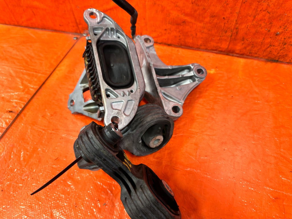18 22 HONDA ACCORD 1.5L   GENUINE OEM FACTORY HONDA BRANE MOTOR MOUNTS 3 PC #32411