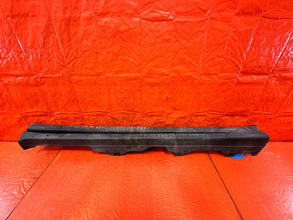 97 01 HONDA PRELUDE BASE   SIDE SKIRT ROCKER MOLDING TRIM RIGHT LEFT OEM  OE 3230