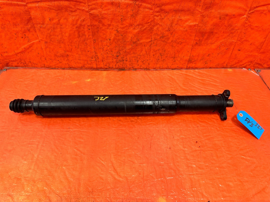 13 16 HYUNDAI GENESIS COUPE 3.8L   DRIVESHAFT  REAR PORTION   MANUIAL   OEM #3270