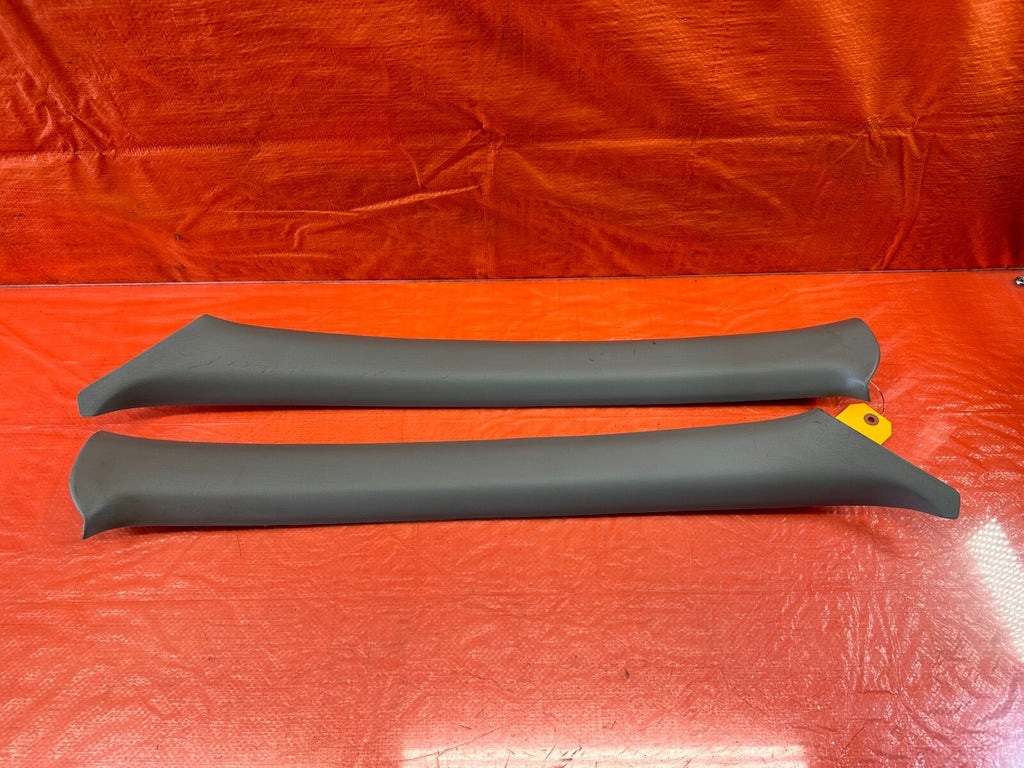 94 01 INTEGRA SEDAN A PILLAR TRIM SET   LEFT RIGHT A PILLARS   OEM FACTORY #2285