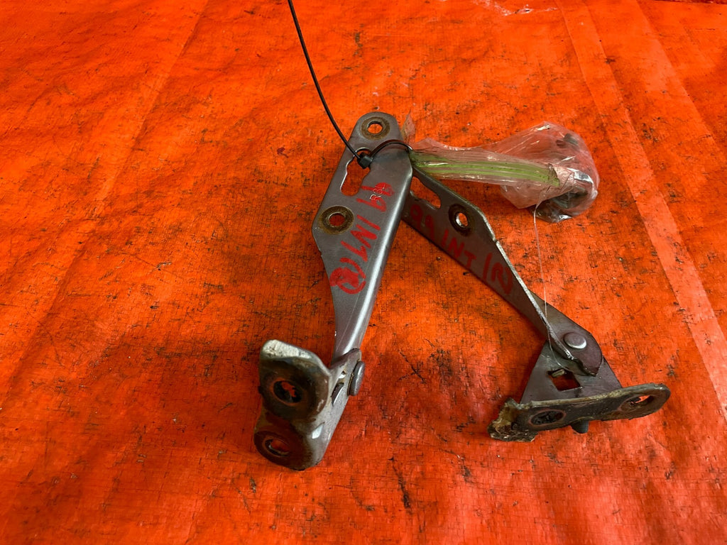98   01 ACURA INTEGRA 2 DOOR   HOOD HINGE SET DRIVER LEFT PASSENGER RIGHT OEM1