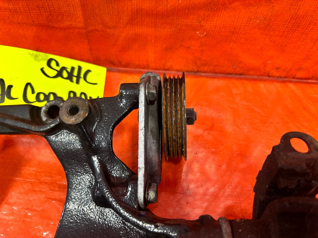 93 97 HONDA DEL SOL   92 95 CIVIC   D15B7 D16Z6 AC COMPRESSOR BRACKET   OEM SOHC2