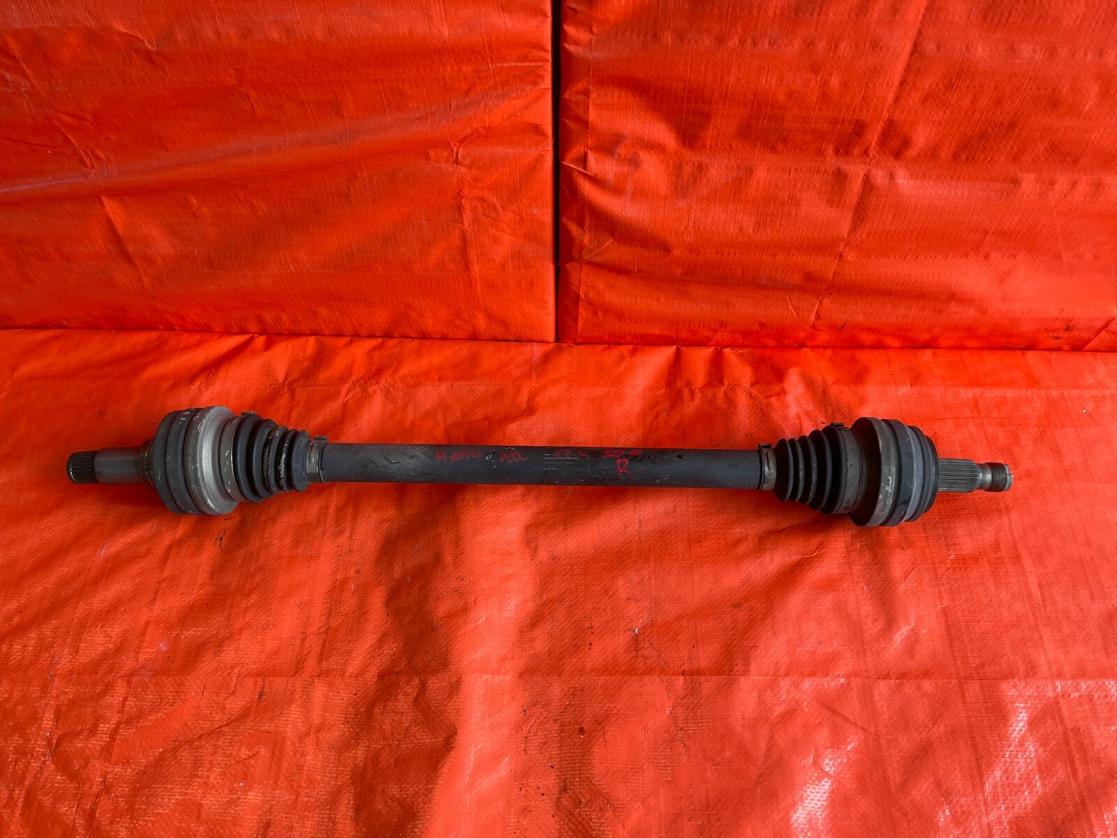 15 17 MERCEDES BENZ C300   4MATIC   PASSENGER RIGHT REAR AXLE DRIVE SHAFT   OEM0