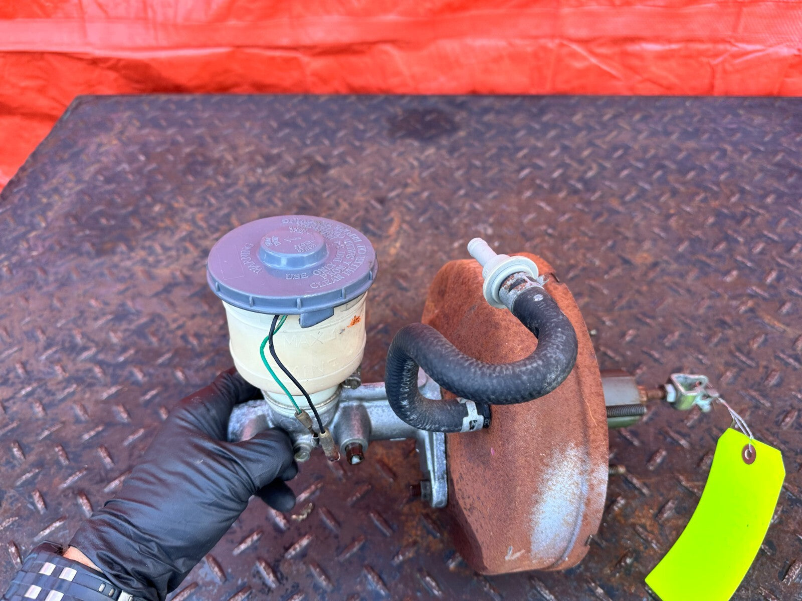 88 91 HONDA CRX   15/16 REAR DISC BRAKE MODEL   BRAKE BOOSTER & MASTER CYLINDER5