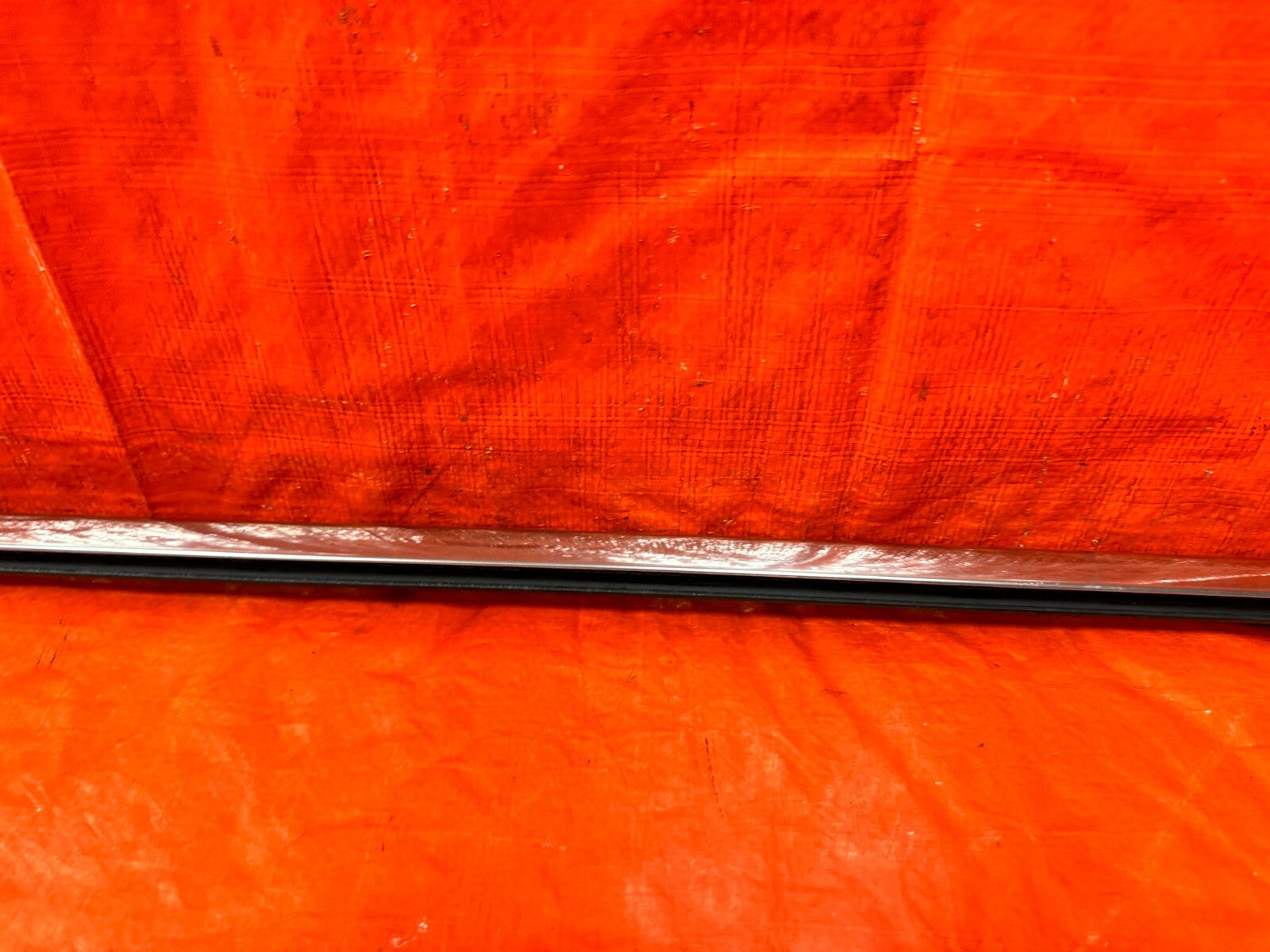 04 08 ACURA TSX   RIGHT REAR EXTERIOR WINDOW GLASS TRIM   OEM FACTORY #2913