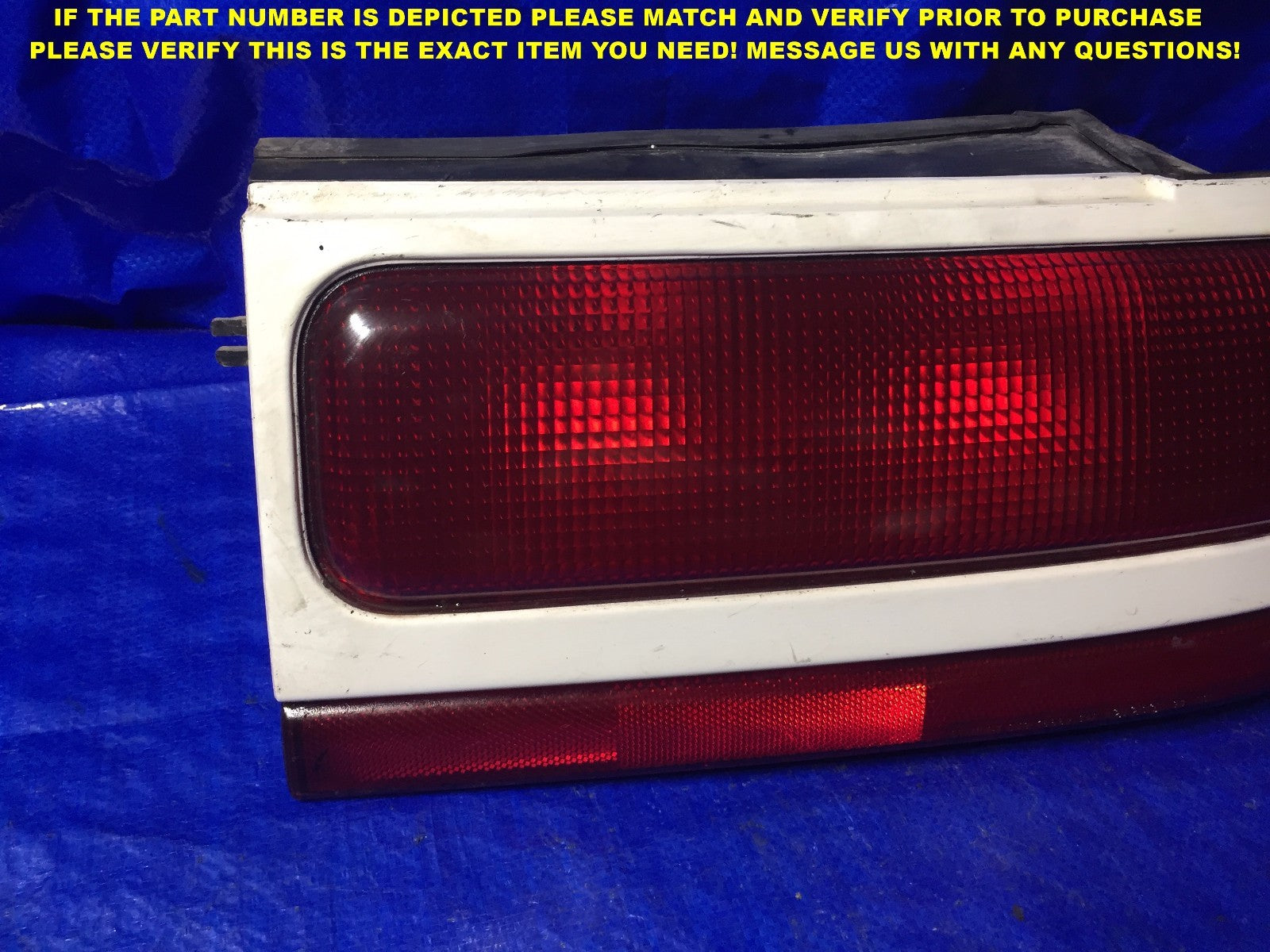 OEM 1992 1993 1994 PLYMOUTH PASSENGER RIGHT TAIL LIGHT 92 93 94 WHITE1