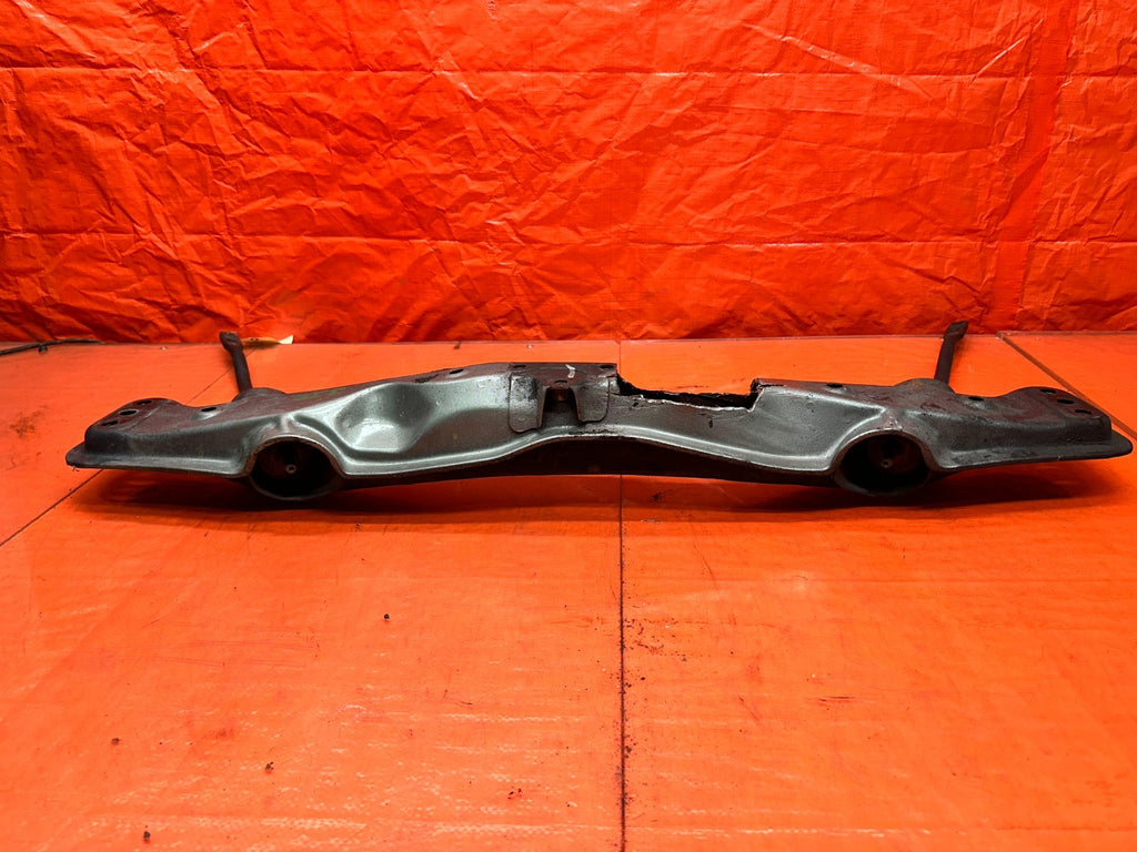 92 96 HONDA PRELUDE FRONT SUBFRAME CROSSMEMBER FRONT HALF W/ RODS   OEM #33212