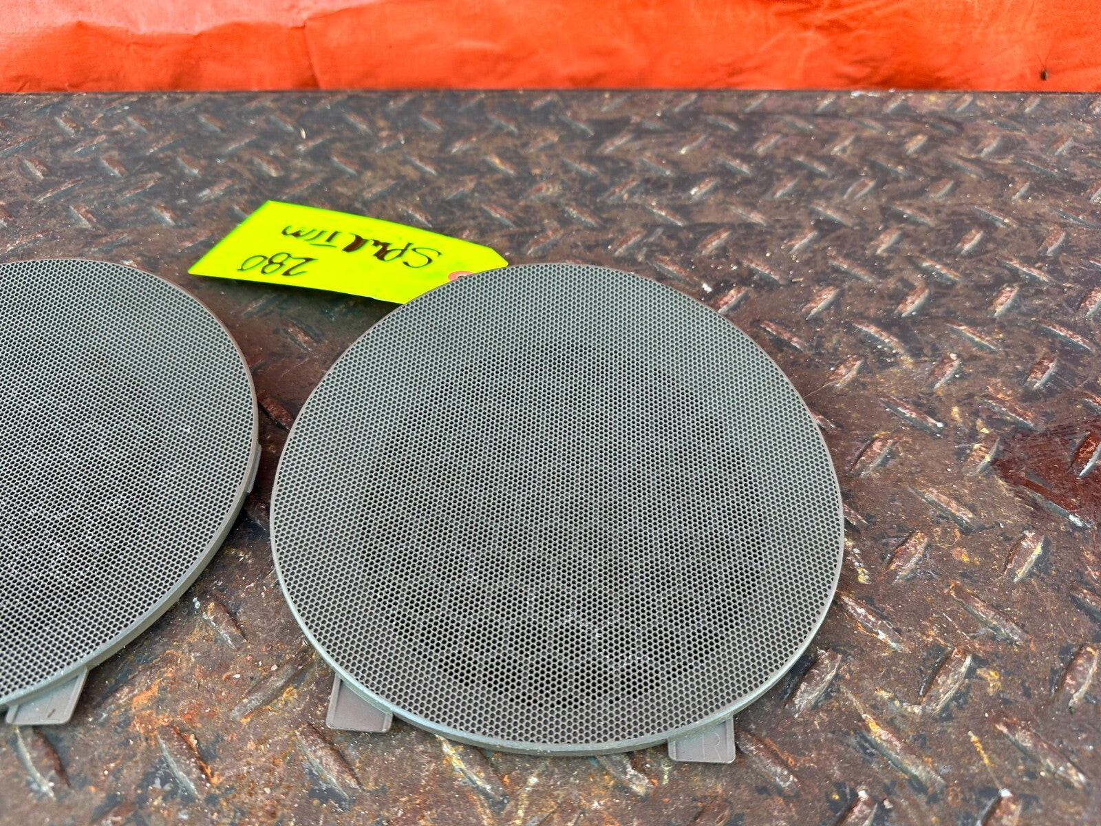 02 06 ACURA RSX   REAR INTERIOR SPEAKER COVER TRIM LEFT & RIGHT   TAN   OEM #2801