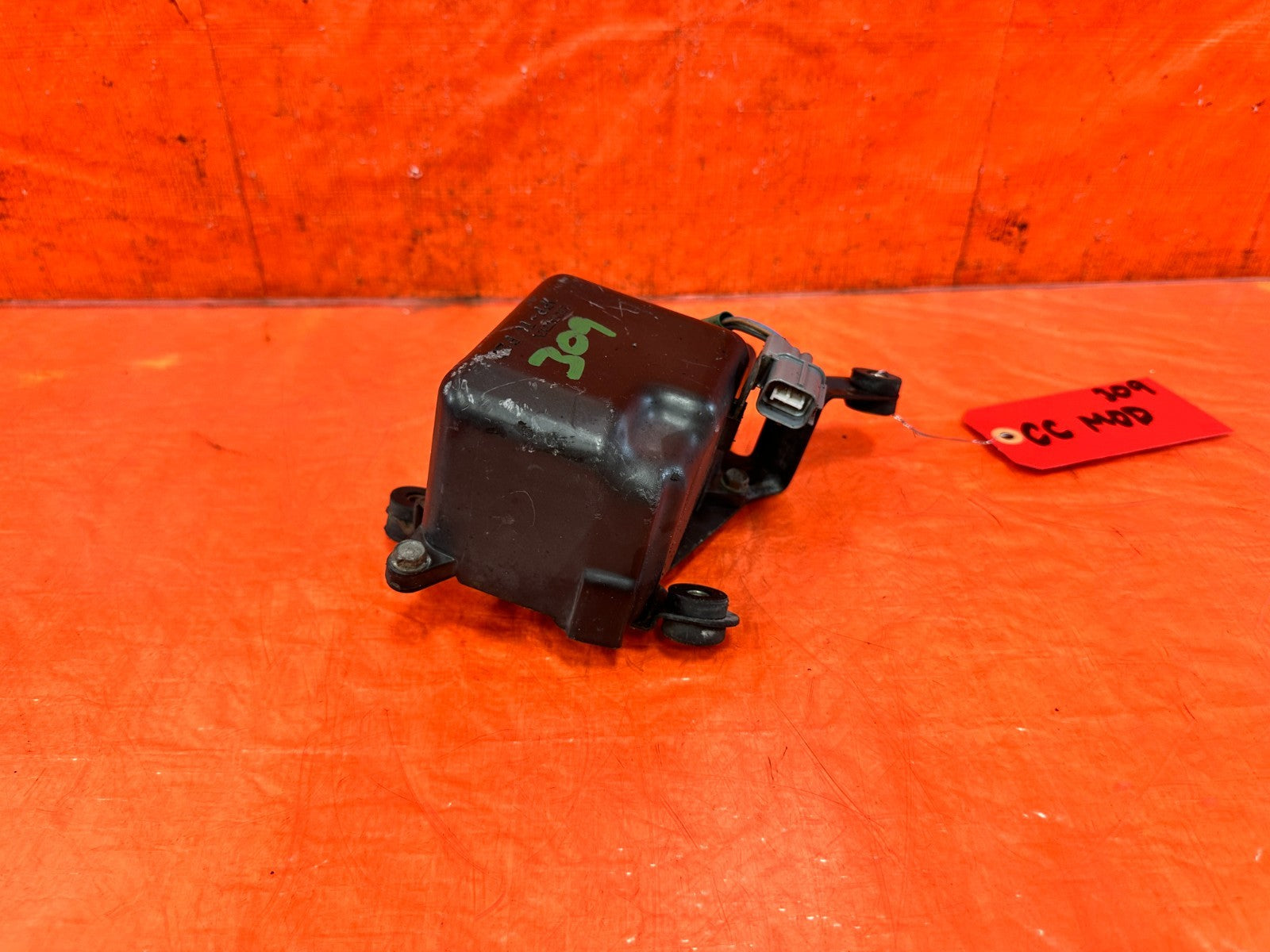 94 01 ACURA INTEGRA   CRUISE CONTROL ACTUATOR MODULE   OEM FACTORY OE 3091
