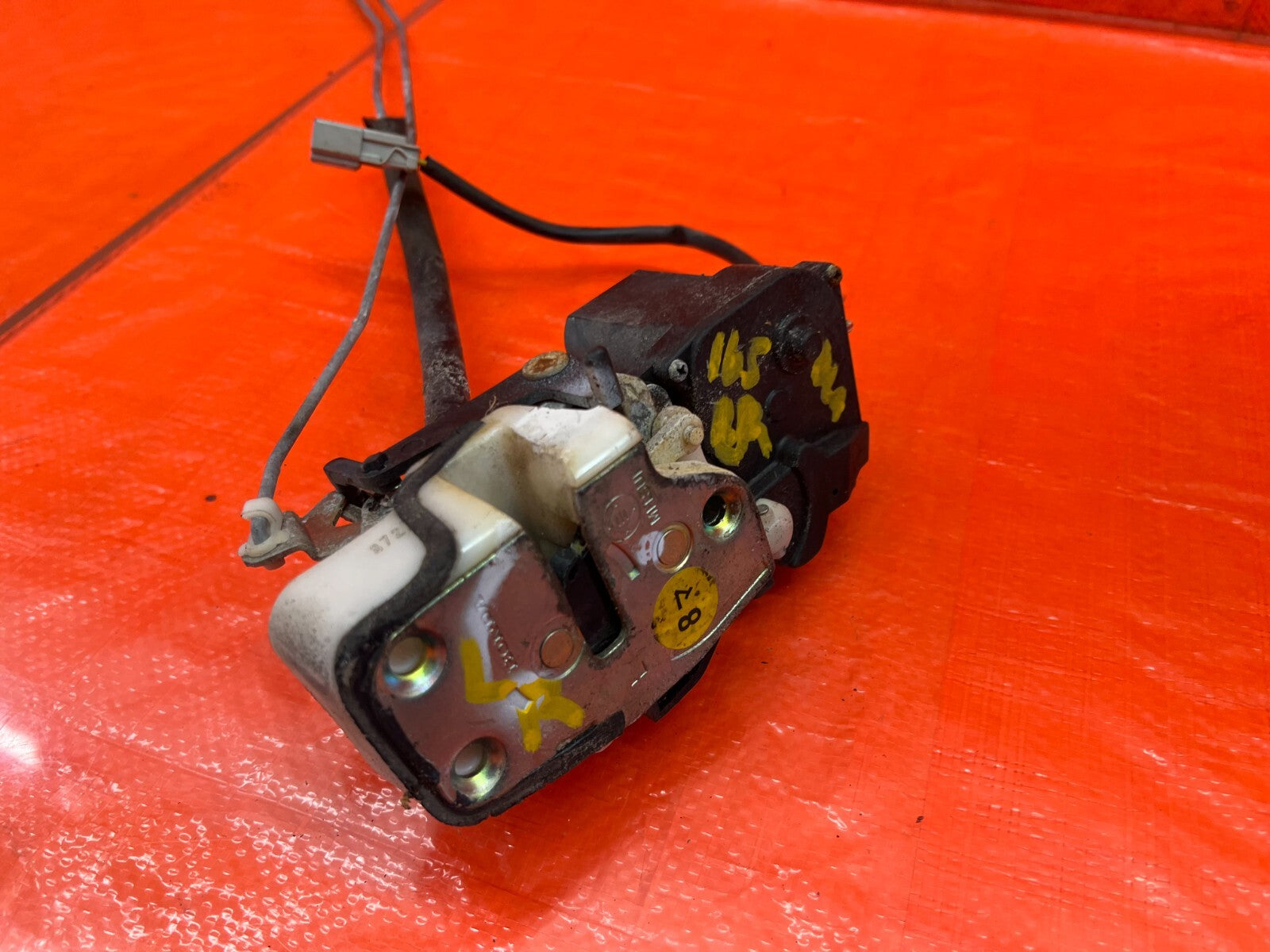 94 01 INTEGRA SEDAN   DRIVER LEFT REAR DOOR LOCK ACTUATOR   OEM FACTORY #1654