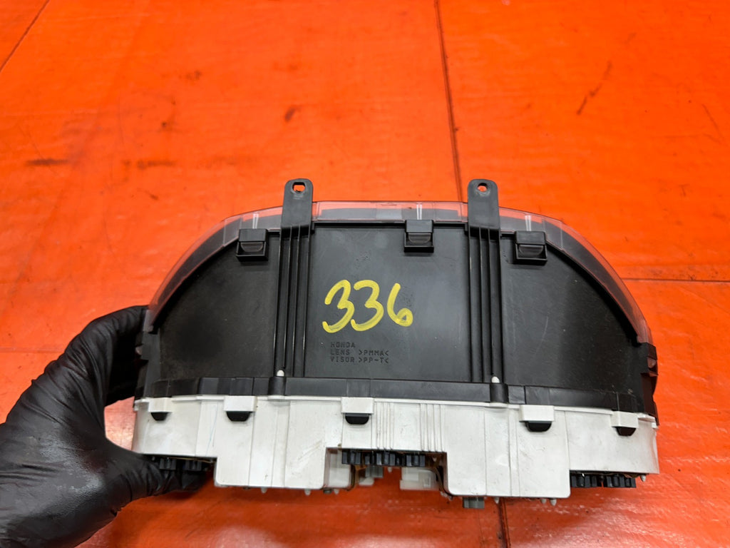 97 01 HONDA PRELUDE 2.2L MT MANUAL SPEEDOMETER INSTRUMENT GAUGE CLUSTER #33613