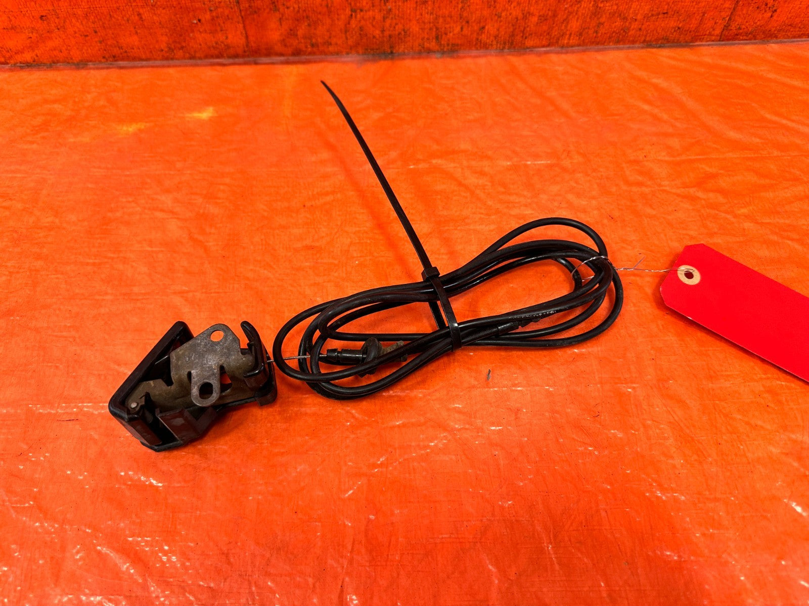 90 91 HONDA CIVIC HATCHBACK   HOOD RELEASE WIRE CABLE   OEM #3254