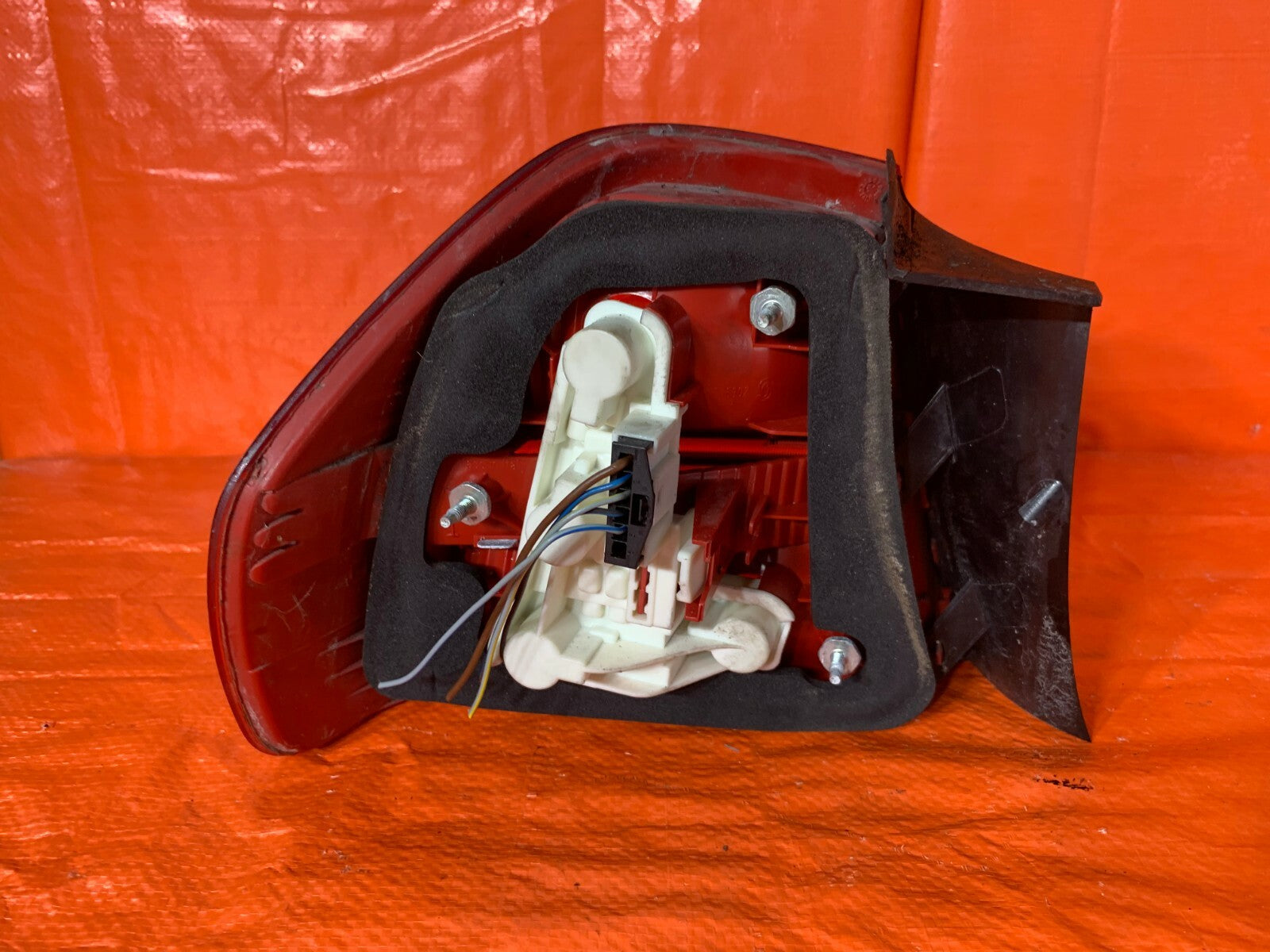 OEM 2007 07 BMW 335Xi 335i AWD SEDAN PASSENGER RIGHT OUTER TRUNK TAIL LIGHT LAMP7