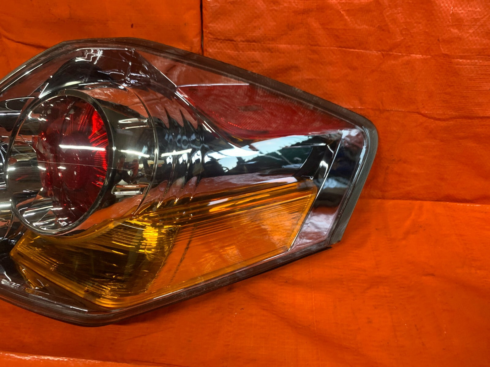 10 12 NISSAN ALTIMA   SEDAN MODEL ONLY   PASSENGER RIGHT TAIL LIGHT LAMP R RH4