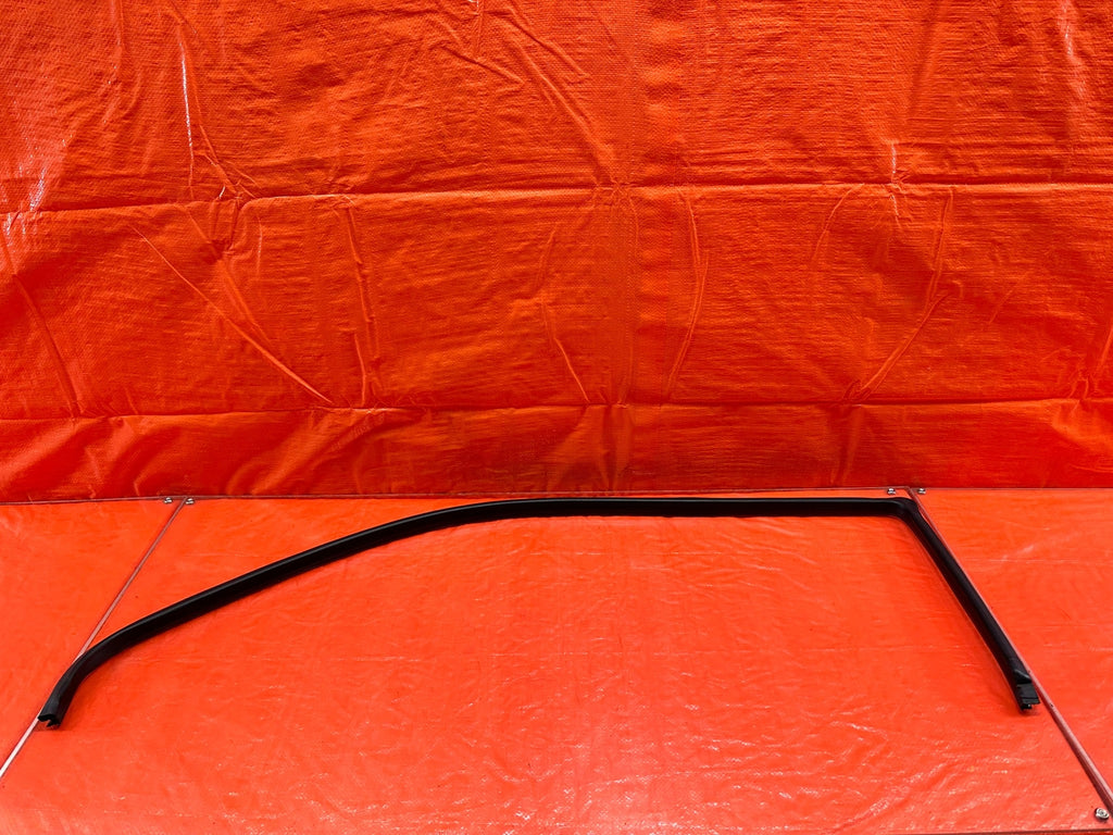 02 05 HONDA CIVIC SI EP3 HATCH DOOR TO CHASSIS OPEN TRIM WEATHER STRIP OEM #2164