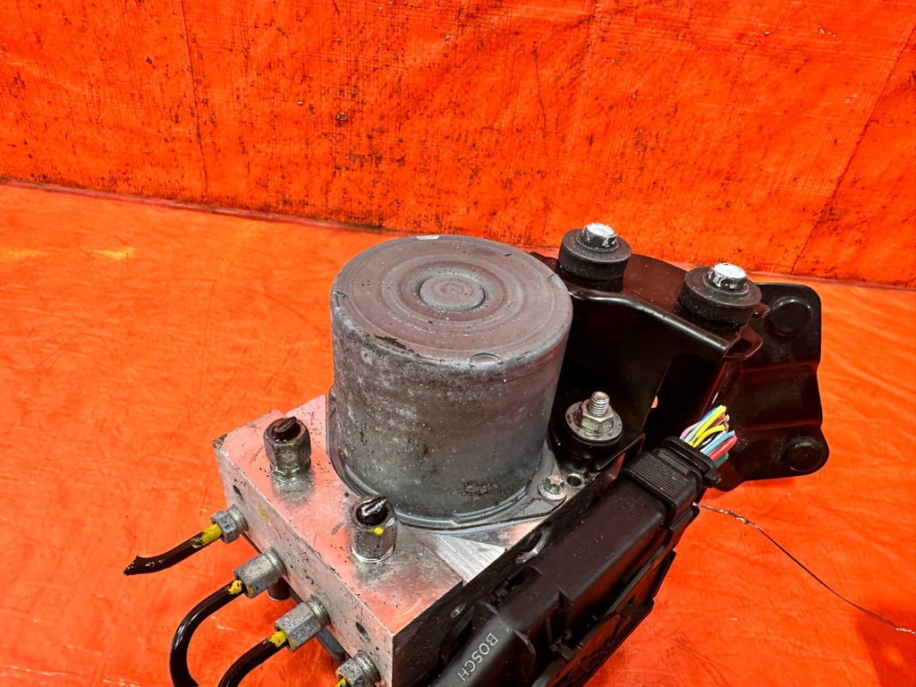 08 INFINTI G37 COUPE S SPORT ABS PUMP ANTI SKID LOCK ACTUATOR VSA MODULATOR #3282