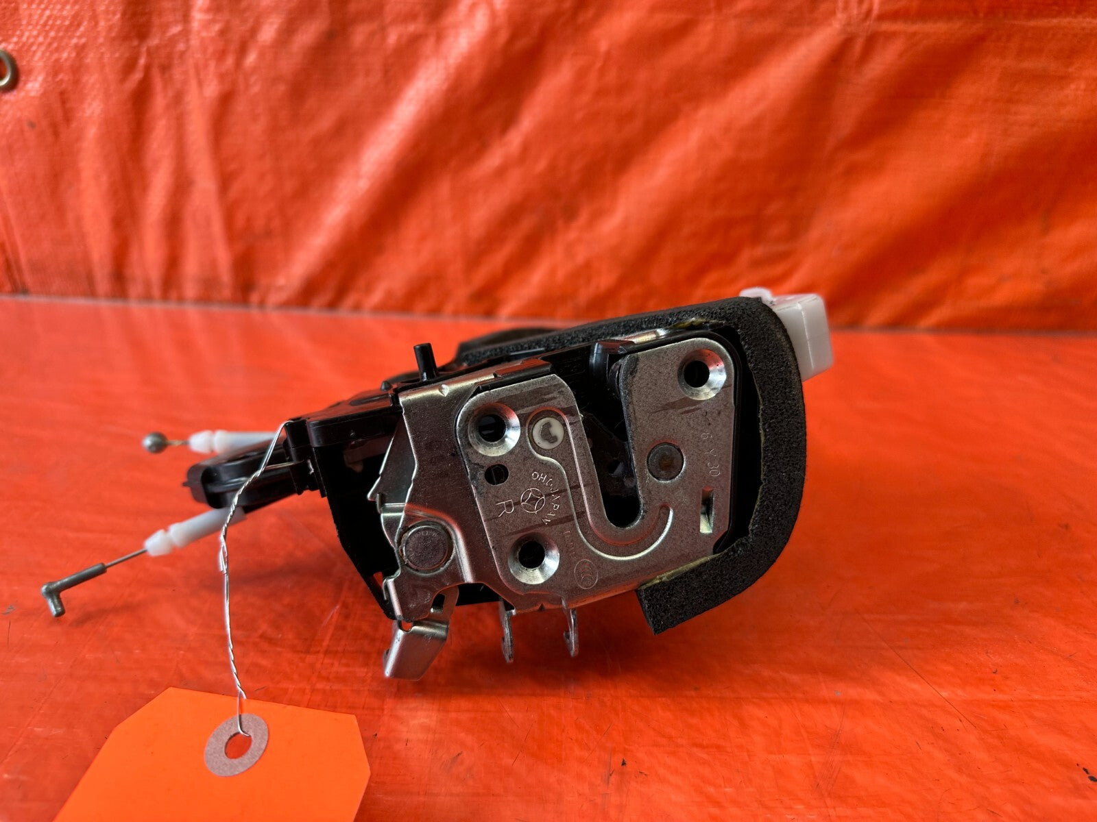 14 20 INFINITI Q50   PASSENGER RIGHT REAR DOOR LOCK ACTUATOR LATCH   OEM #2423