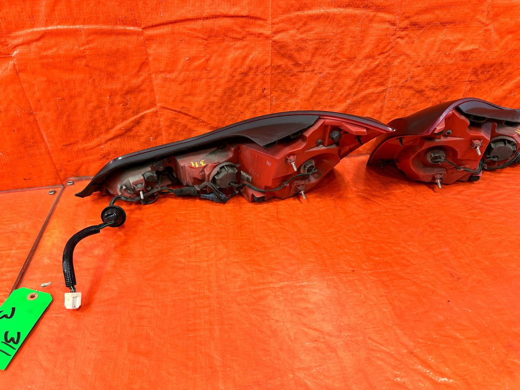08 15 INFINITI G37 & Q60    2D COUPE   LEFT AND RIGHT BLACKED OUT OEM TAIL LIGHT13