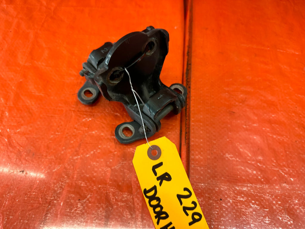 90 01 ACURA INTEGRA SEDAN 4D   DOOR HINGE SET UPPER & LOWER   LEFT REAR OEM #2292