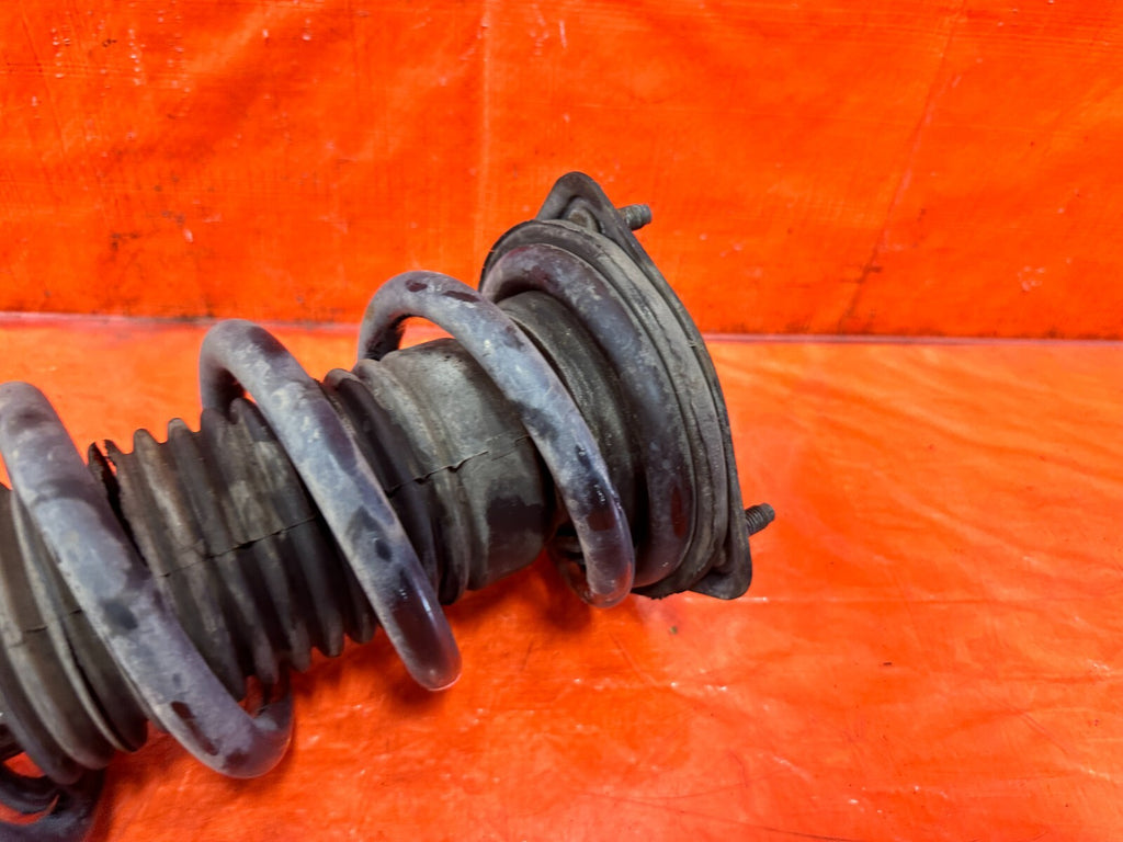 03 07 INFINITI G35 COUPE   W/ BREMBO MODEL   DRIVER LEFT FRONT SHOCK ABSORBER 9810