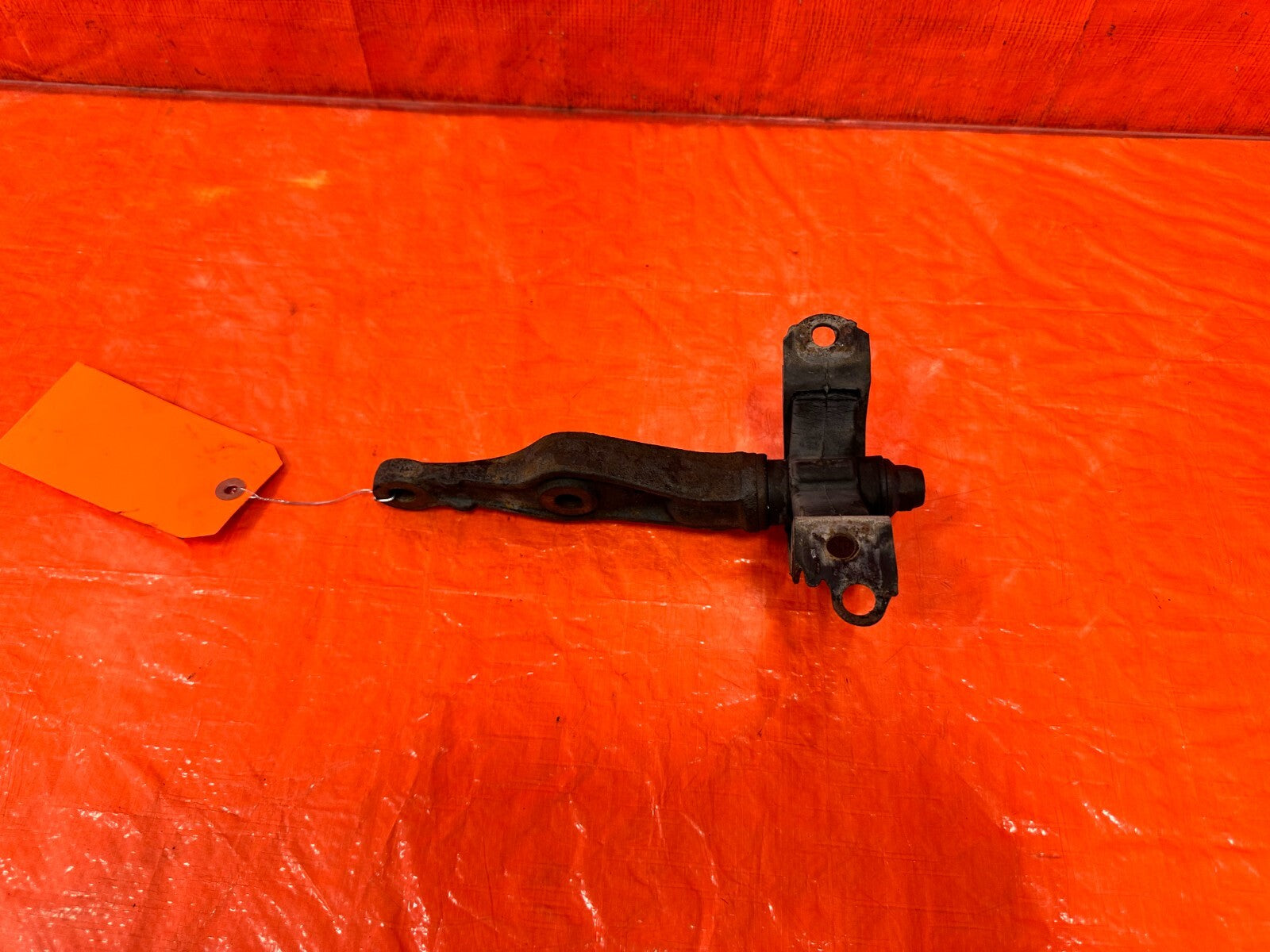 96 01 ACURA INTEGRA   AUTOMATIC LOWER TRANSMISSION TORQUE MOUNT BRACKET OEM #2814