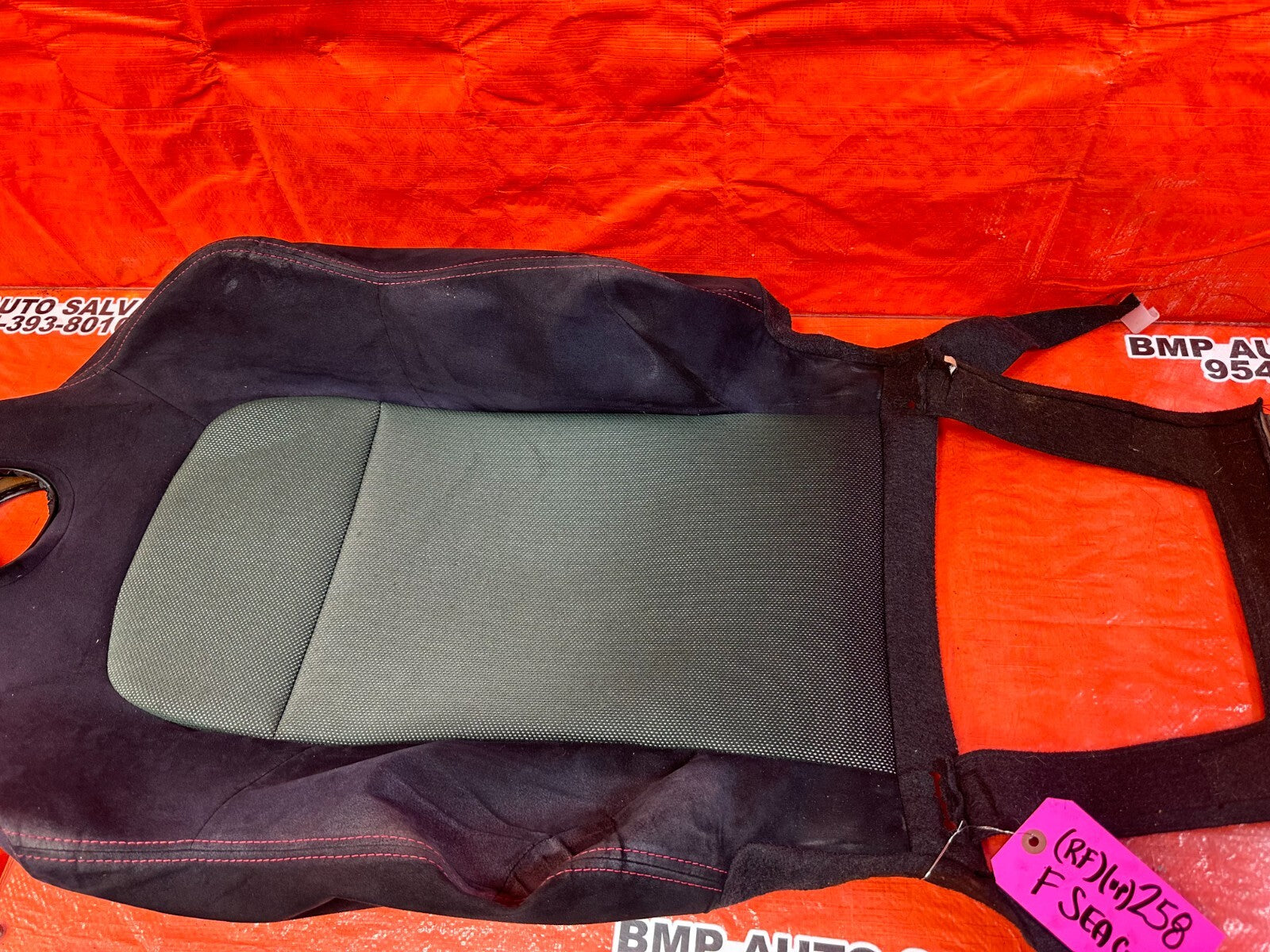 02 05 HONDA CIVIC SI EP3 PASSENGER RIGHT FRONT UPPER SEAT SKIN WRAP COVER OEM 587
