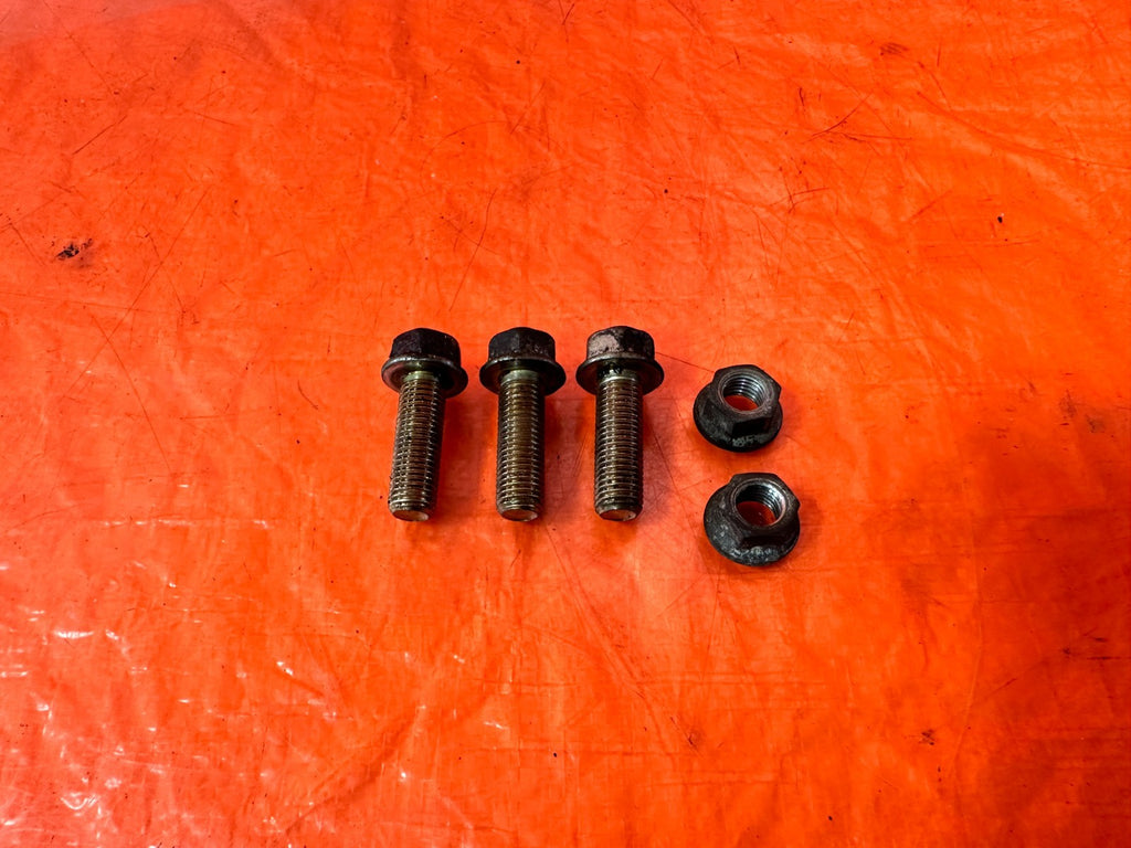04 08 ACURA TSX   K24A2 EXHAUST MANIFOLD BOLTS   OEM #3121