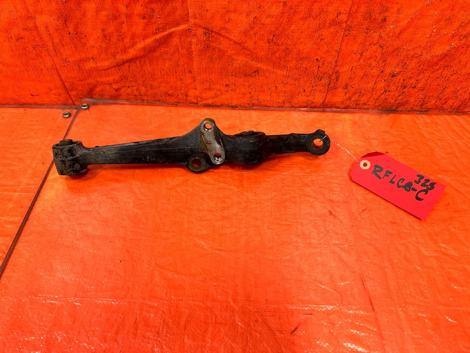 90 91 HONDA CIVIC HATCHBACK   PASSENGER RIGHT FRONT LOWER CONTROL ARM OEM #3250