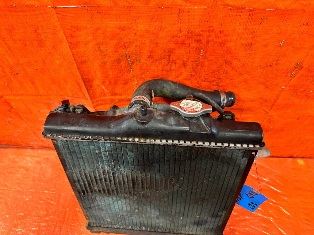 93 97 HONDA DEL SOL 92 00 CIVIC   RADIATOR W/ FAN & HOSES   OEM #3272
