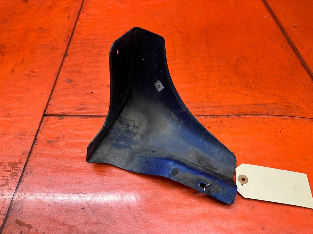 03-08 NISSAN 350Z PASSENGER RIGHT FRONT MUD FLAP SPLASH GUARD OEM #3466