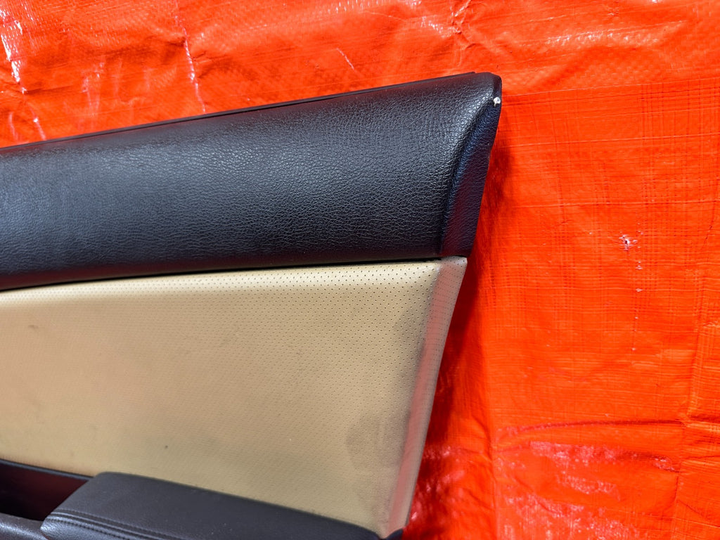 07 11 MAZDA RX8 RX 8   PASSENGER RIGHT DOOR PANEL TRIM CARD   BLACK TAN OEM 30314