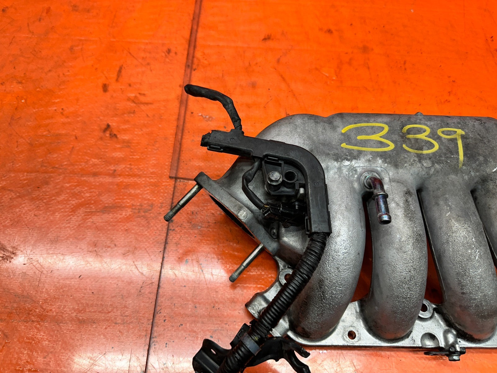 04-05 ACURA TSX 2.4L K24A2 ALUMINUM INTAKE MANIFOLD OUTER PLENUM OEM #3398
