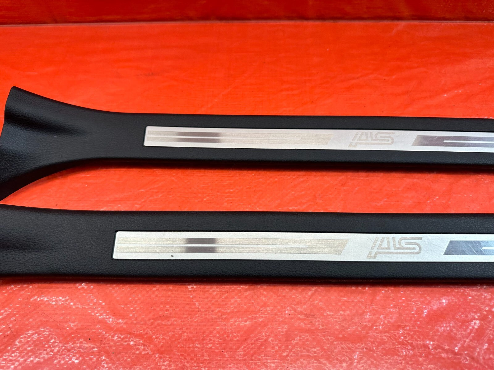15 20 SUBARU WRX STI FLOOR PILLAR SCUFF PLATE SET W/ STI BADGE   LEFT RIGHT #1807