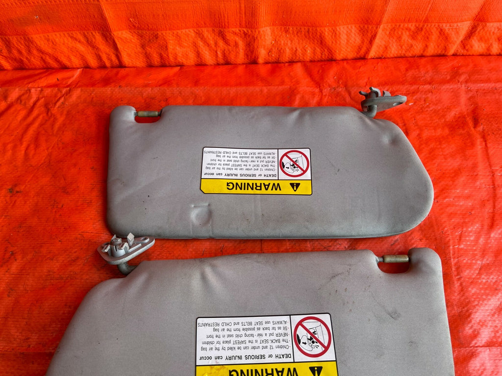 04 05 LANCER EVOLUTION EVO 8 VIII   NON SUNROOF MODEL   SUN VISOR SET LEFT RIGHT5