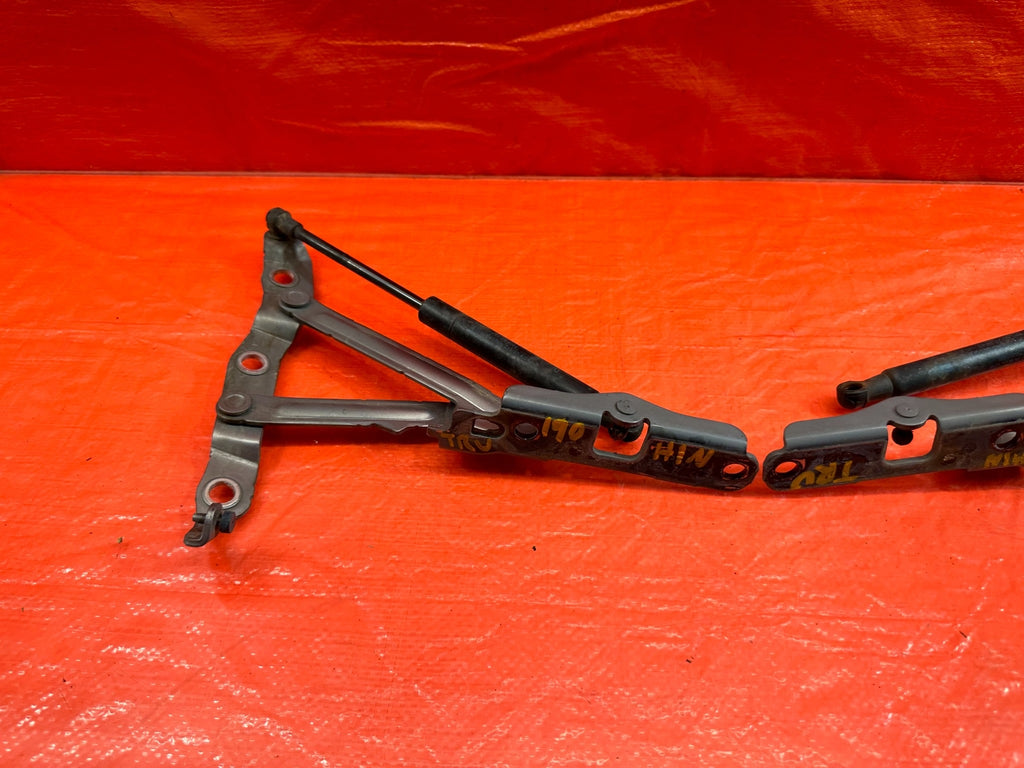 08 15 INFINITI G37 Q60 COUPE   LEFT AND RIGHT TRUNK HINGES   OEM #19012