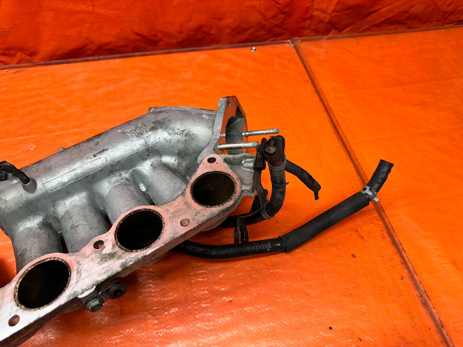 04-05 ACURA TSX 2.4L K24A2 ALUMINUM INTAKE MANIFOLD OUTER PLENUM OEM #33813