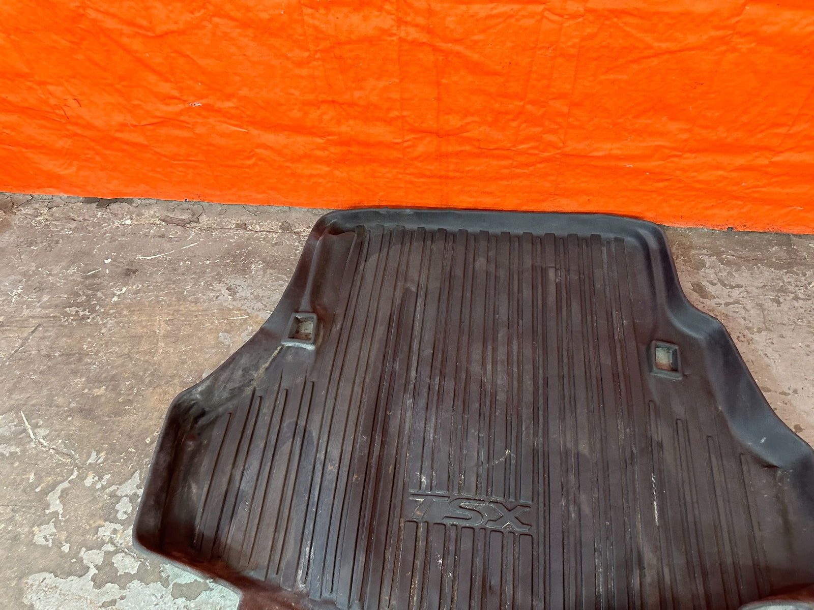 04 08 ACURA TSX   REAR TRUNK FLOOR MAT ALL WEATHER RUBBER LINING   OEM #1968